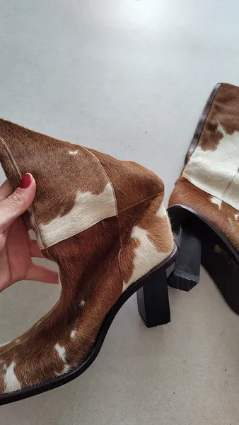 BOTAS ANIMAL PRINT COURO FEITO A MÃO (TAM 36)