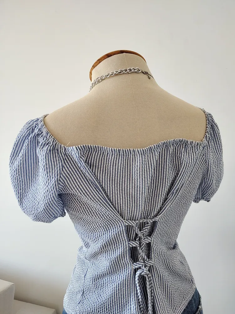 BLUSA COTTAGECORE LISTRADA AZUL MANGA BUFANTE (m)