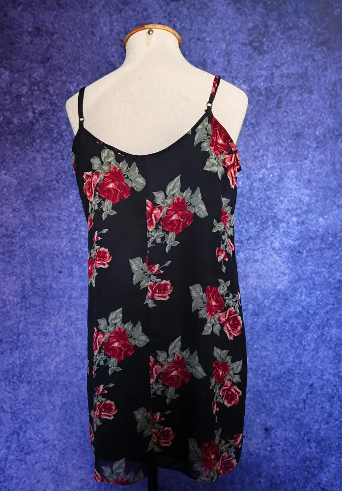 vestido whimsi flowers florido com renda