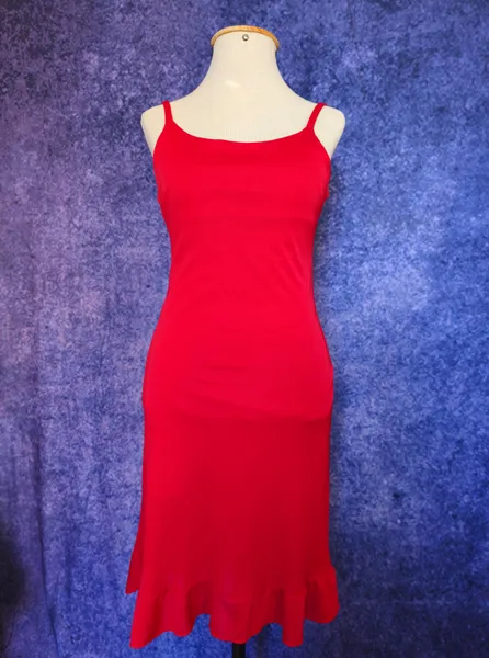 vestido vermelho femme fatale anos 90