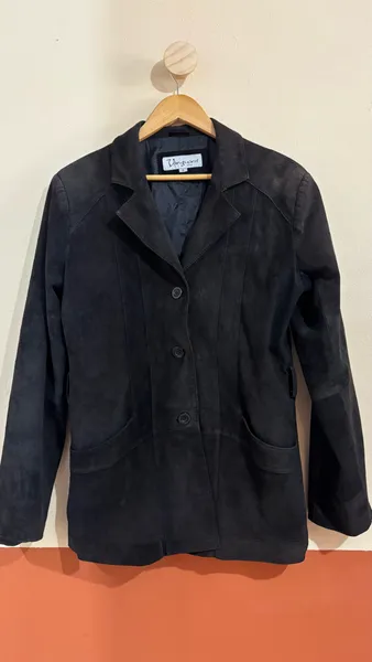 Blazer de couro acinturado estilo trench curto tamanho G
