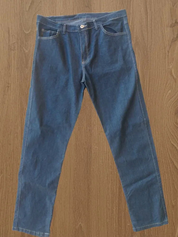 Calça masculina Lisa