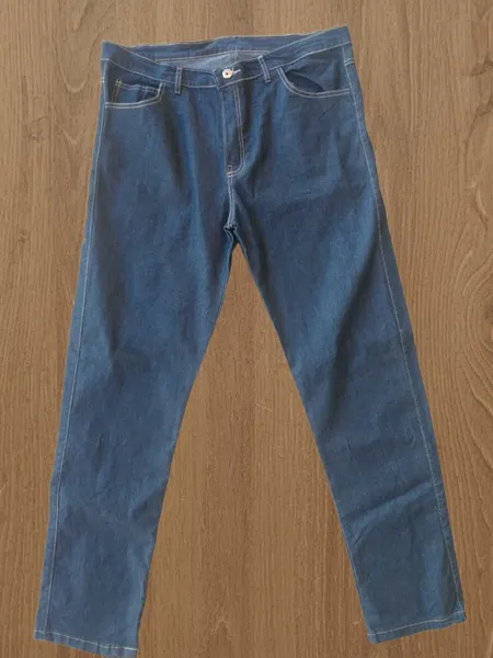 Calça masculina Lisa