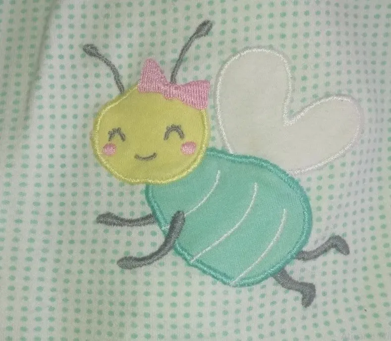 Carters macacão abelhinha