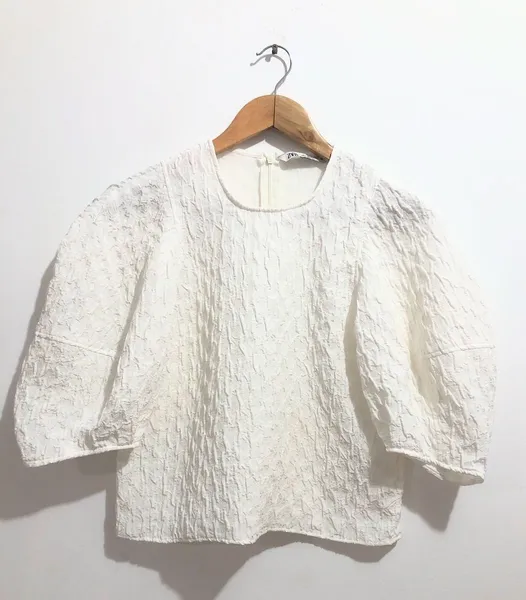 blusa manga princesa zara branca