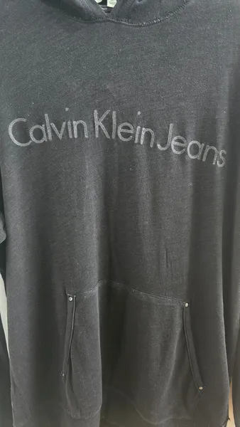 Moleton Calvin Klein M preto com touca