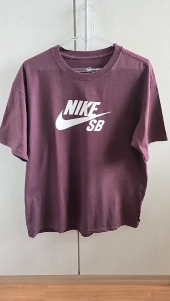 Camiseta Nike SB Tee M Roxa