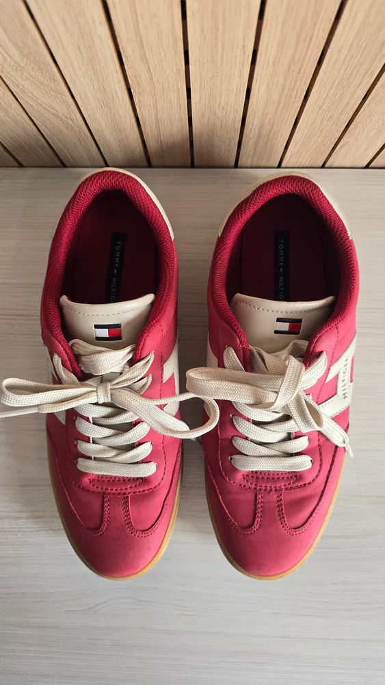 Tenis Feminino Tommy Hilfiger 38 Vermelho
