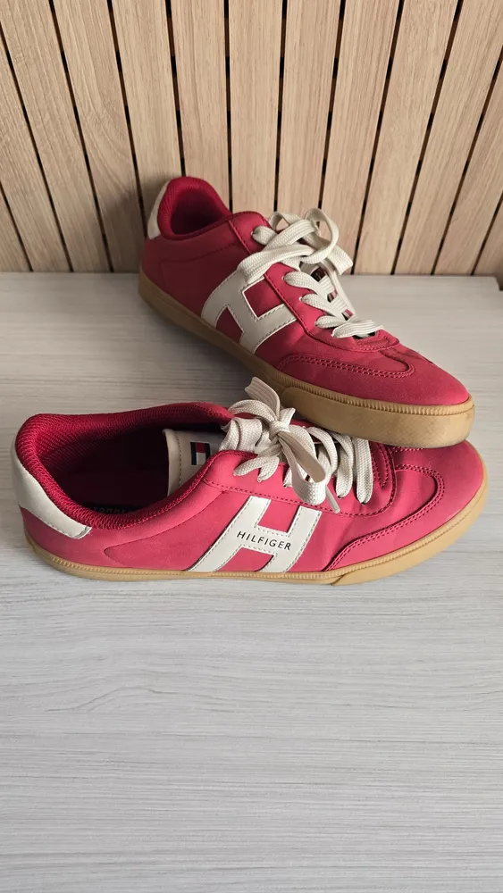 Tenis Feminino Tommy Hilfiger 38 Vermelho