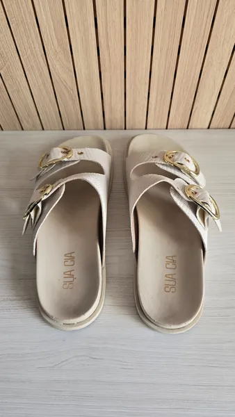 Sandália Feminina modelo birken sua cia creme 37