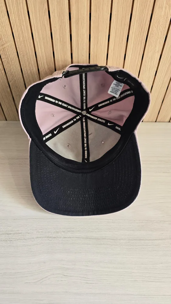Boné Feminino Nike Pro Fit Rosa