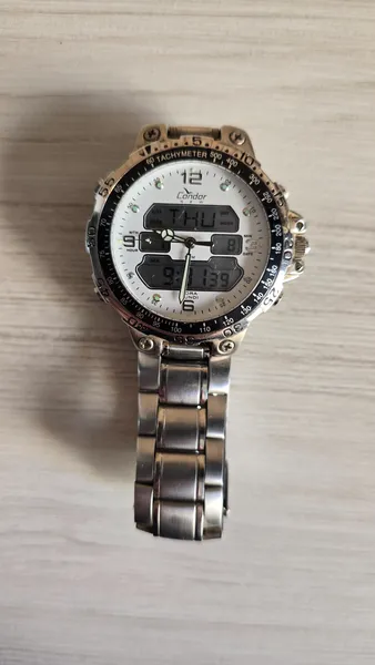 Relógio Retro Condor Modelo New pulseira aço inoxidável