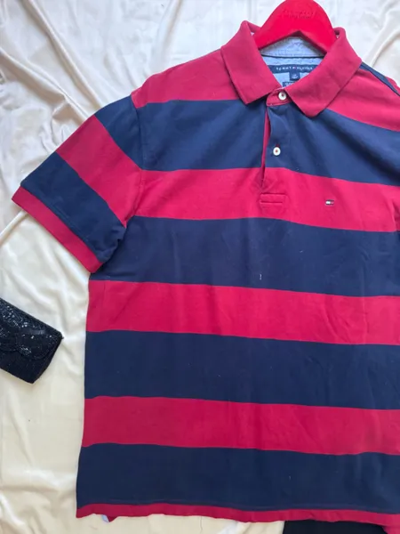 camisa polo listrasa tommy hilfiger