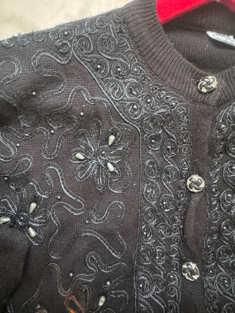 sueter botdado vintage casaqueto cardigan