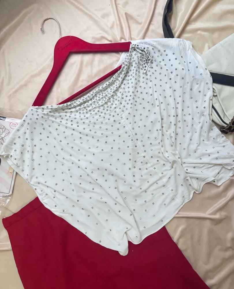 blusa bata vintage strass pedras branca