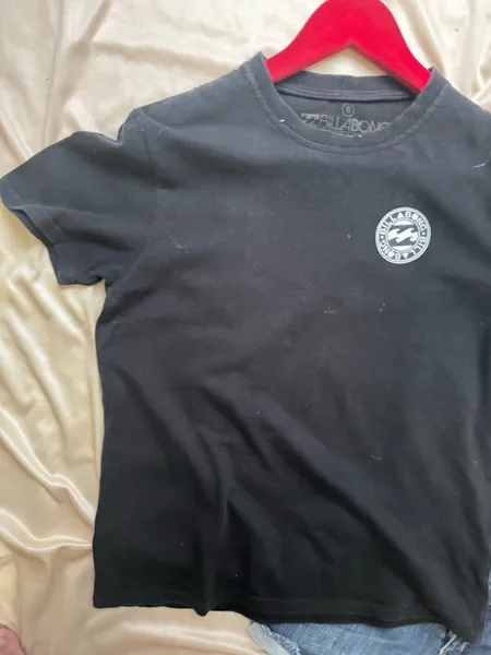 camiseta silk billabong y2k preta