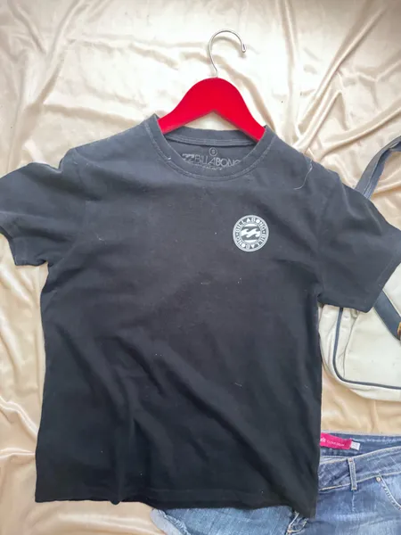 camiseta silk billabong y2k preta