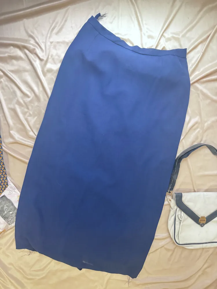 saia longa vintage crepe azul marinho