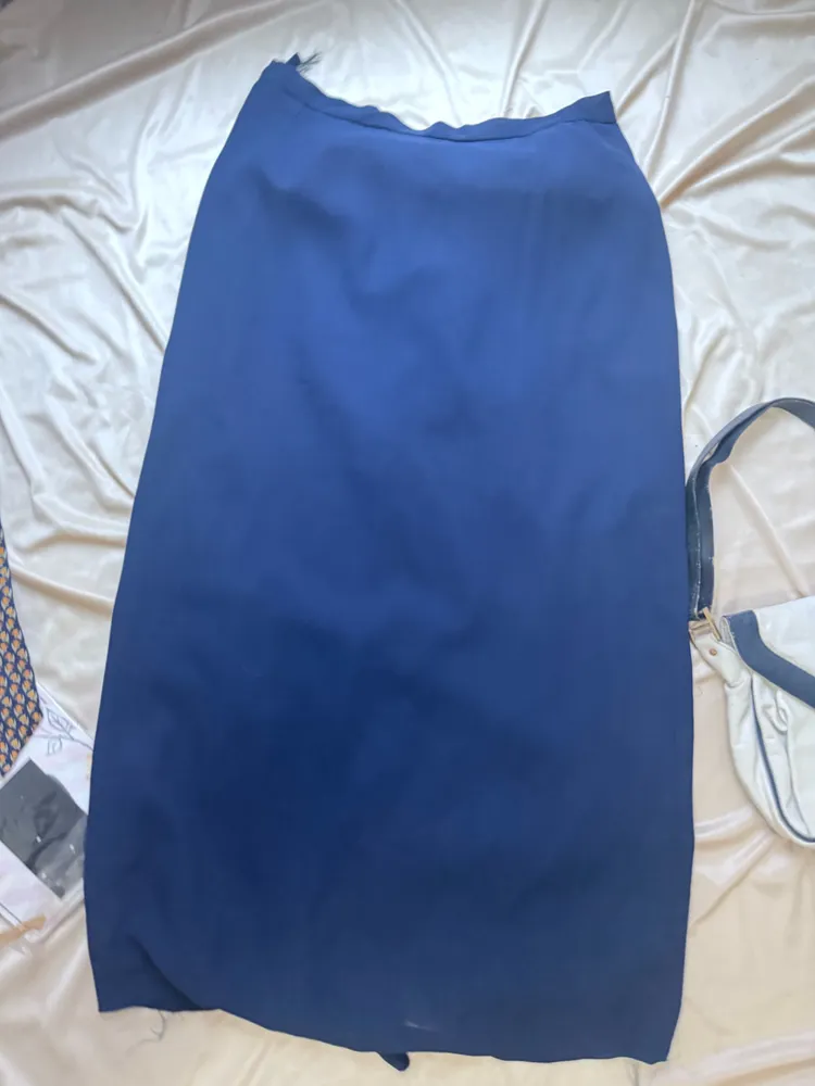 saia longa vintage crepe azul marinho