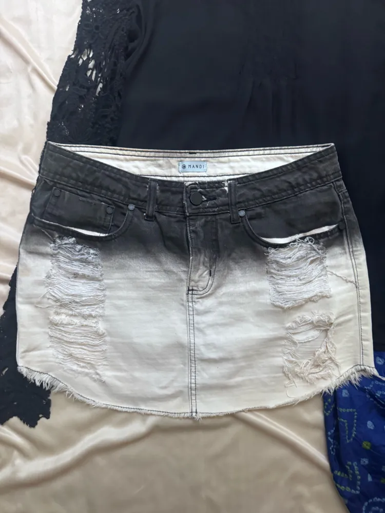minissaia detonada jeans degrade y2k
