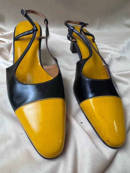 scarpin ralph lauren vintage couro preto com mostarda