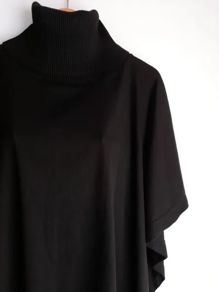 poncho de tricô preto gola alta zara