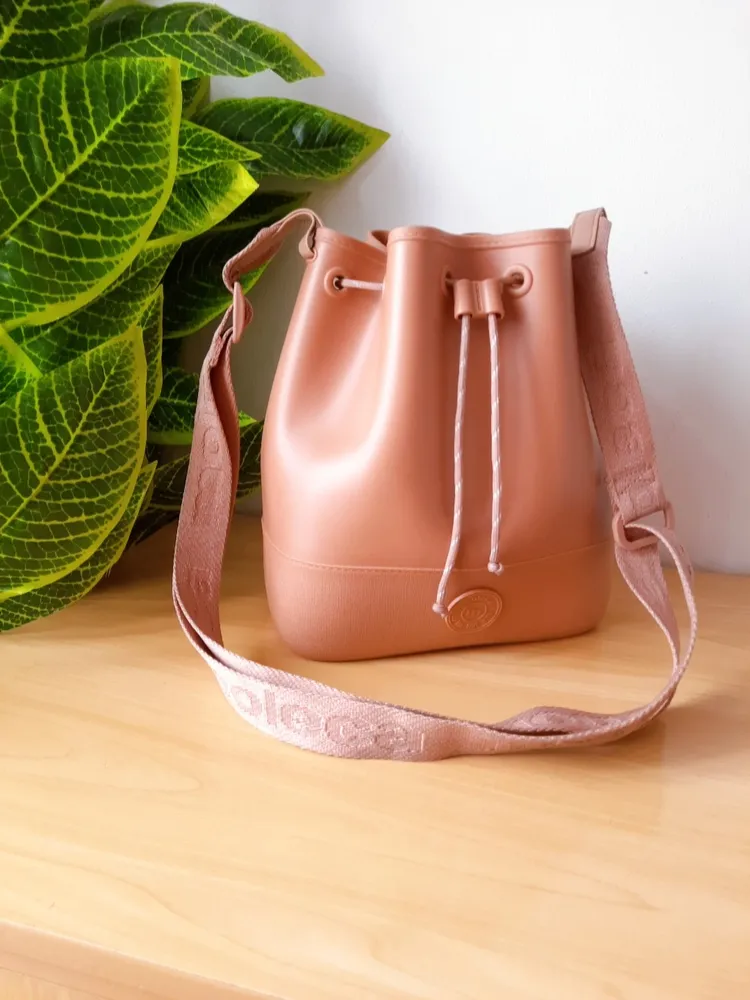 bolsa saco tiracolo bege nude moleca