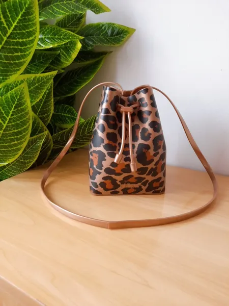 bolsa melissa mini sac animal print