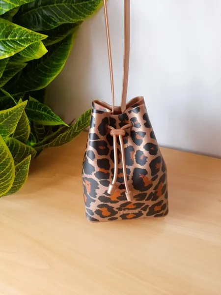 bolsa melissa mini sac animal print