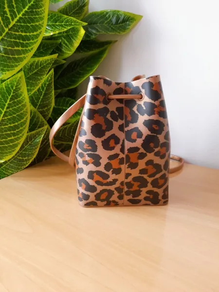 bolsa melissa mini sac animal print