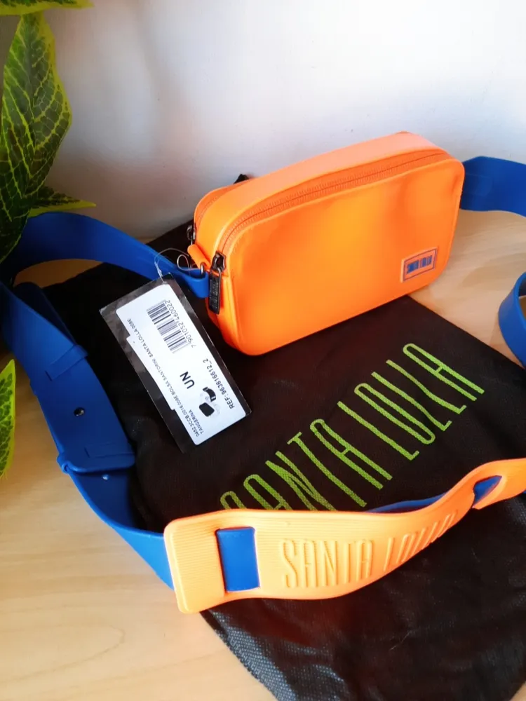 bolsa santorini emborrachada santa lolla laranja com azul