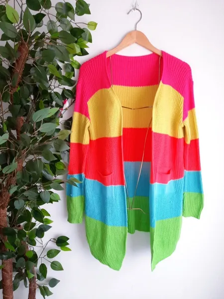 cardigan de tricô listrado colorido