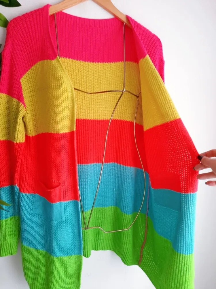 cardigan de tricô listrado colorido