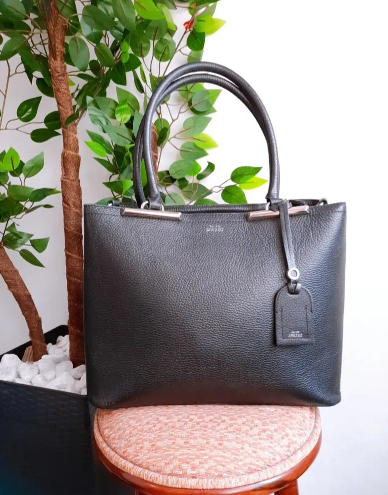 bolsa tote arezzo preta grande