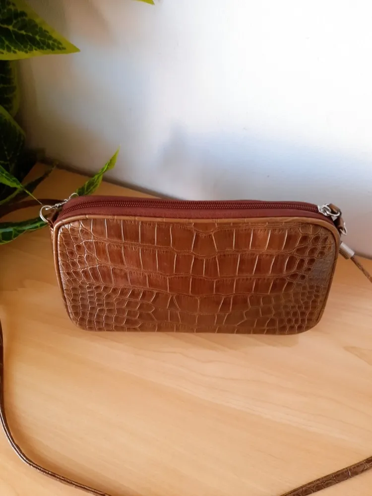 bolsa tiracolo croco marrom
