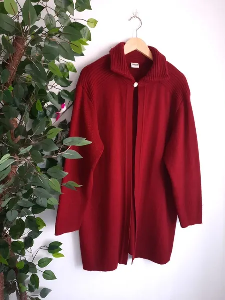 casaco de lã alongado vermelho