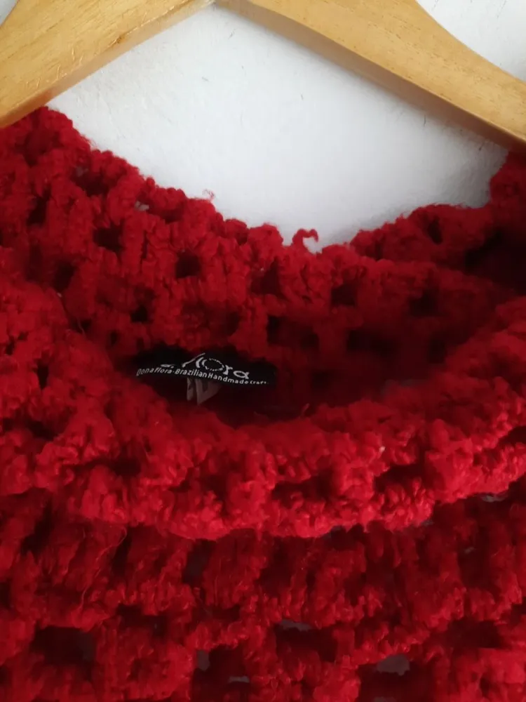 poncho de lã assimétrico vermelho