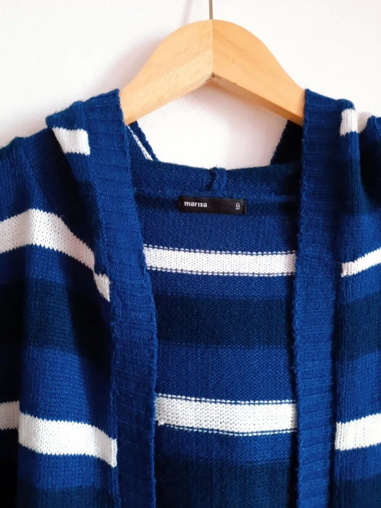cardigan de tricô listrado alongado com capuz