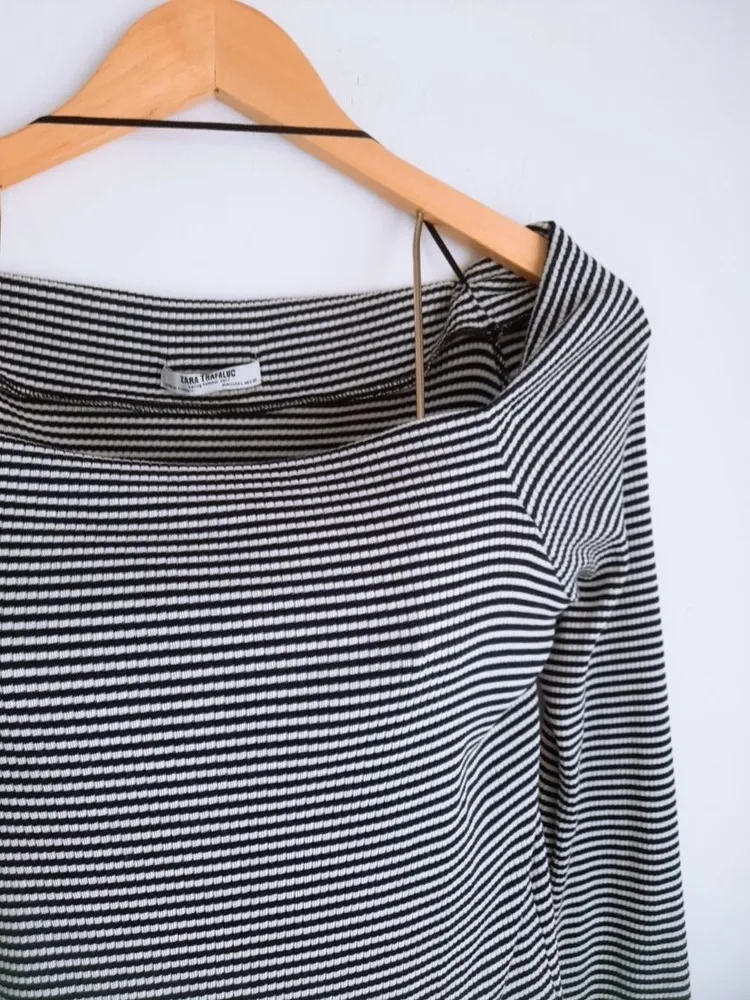 blusa preto e branco listrado zara