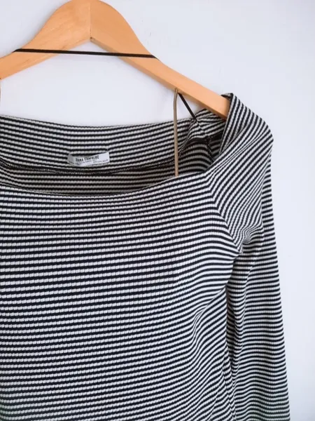 blusa preto e branco listrado zara