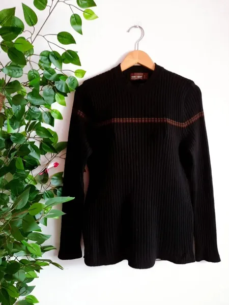 suéter de tricô preto zara