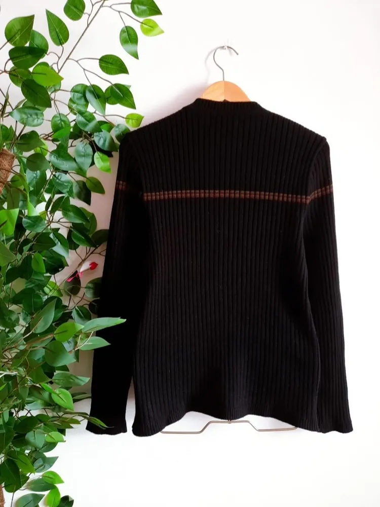 suéter de tricô preto zara