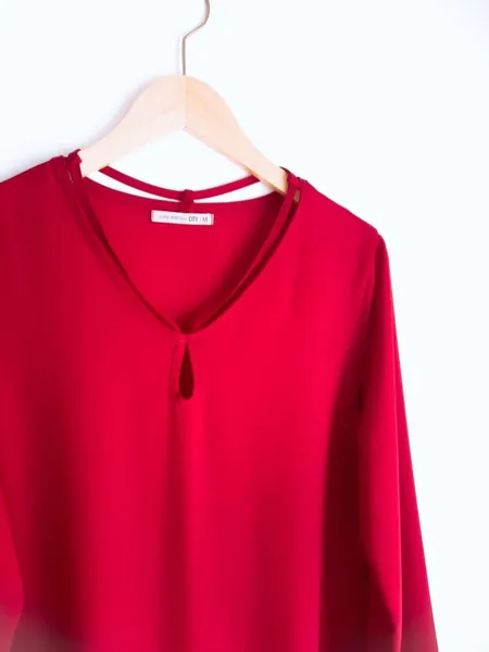 blusa vermelho bordô luigi bertolli m