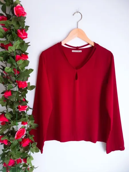 blusa vermelho bordô luigi bertolli m