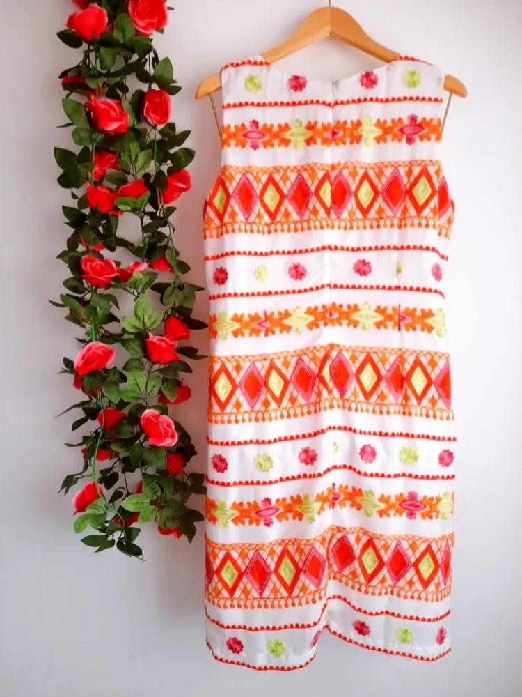 vestido bordado branco talita kume