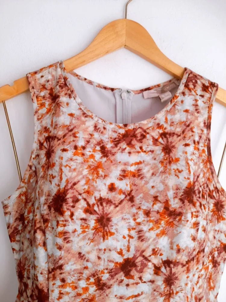 vestido bege plissado forever 21