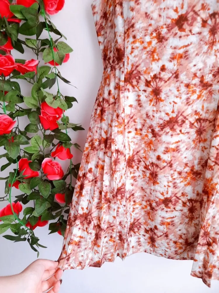 vestido bege plissado forever 21