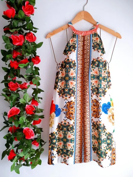 vestido floral farm