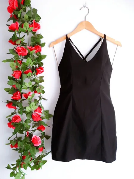vestido preto