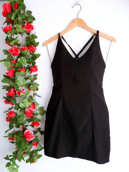 vestido preto
